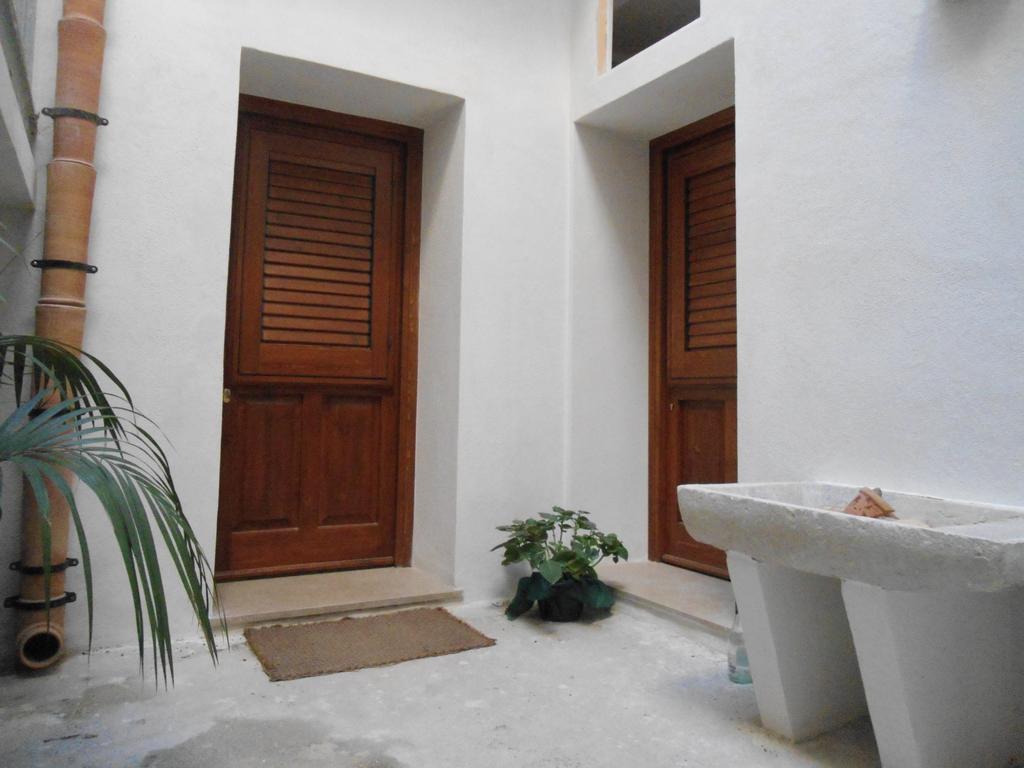 Residence Marsala Antica Szoba fotó
