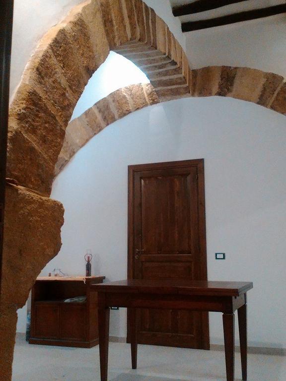 Residence Marsala Antica Szoba fotó
